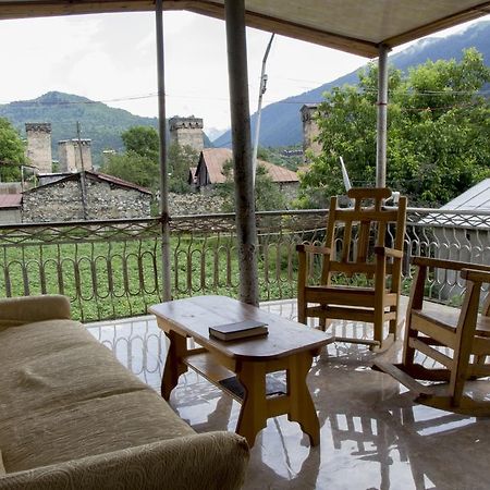 Guesthouse Ori Beli In Mestia Bagian luar foto