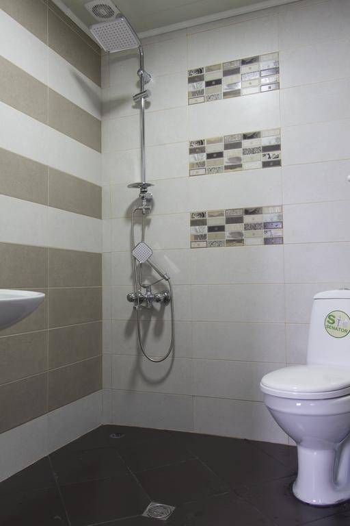 Guesthouse Ori Beli In Mestia Bagian luar foto
