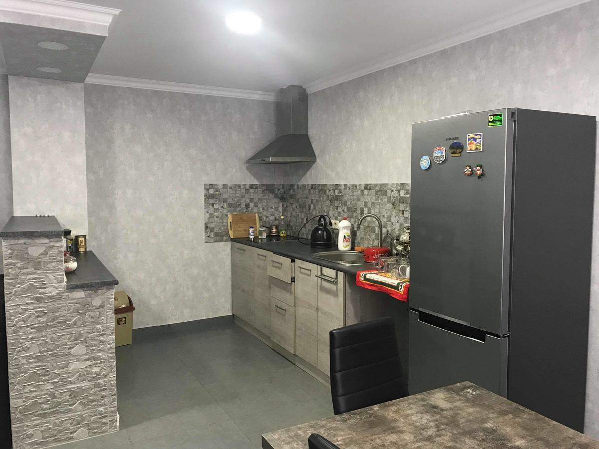 Guesthouse Ori Beli In Mestia Bagian luar foto